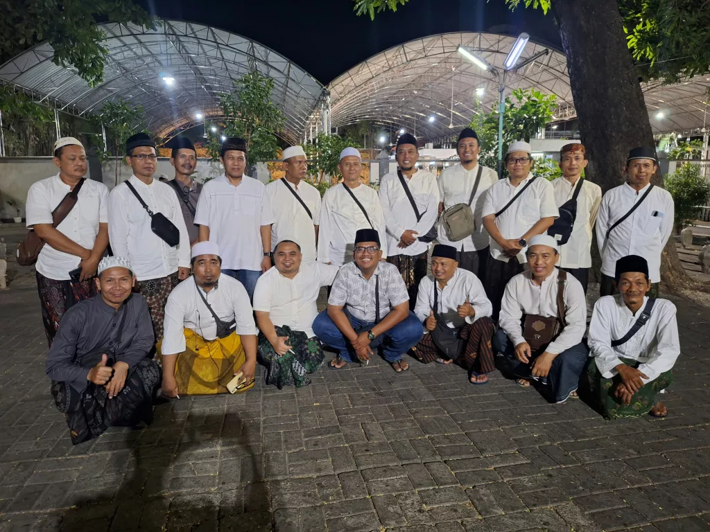 Dari Pos Kopi ke Makam Wali, KPK ABR Jadikan Kebersamaan sebagai Tradisi