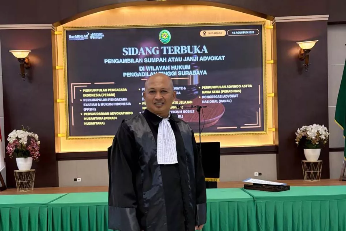 Karim Gundul, Ojol Asal Gresik yang Kini Resmi Jadi Advokat