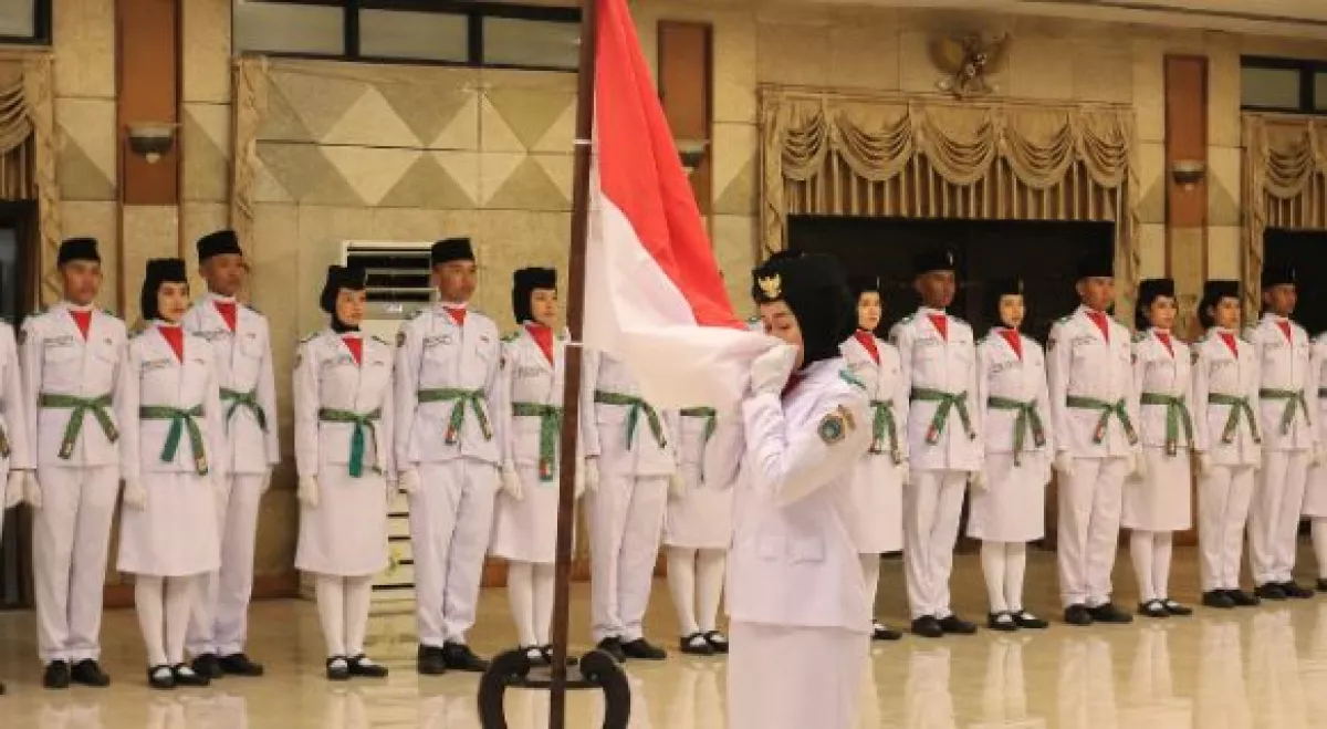 75 Pelajar Dikukuhkan Jadi Paskibraka Gresik 2026 