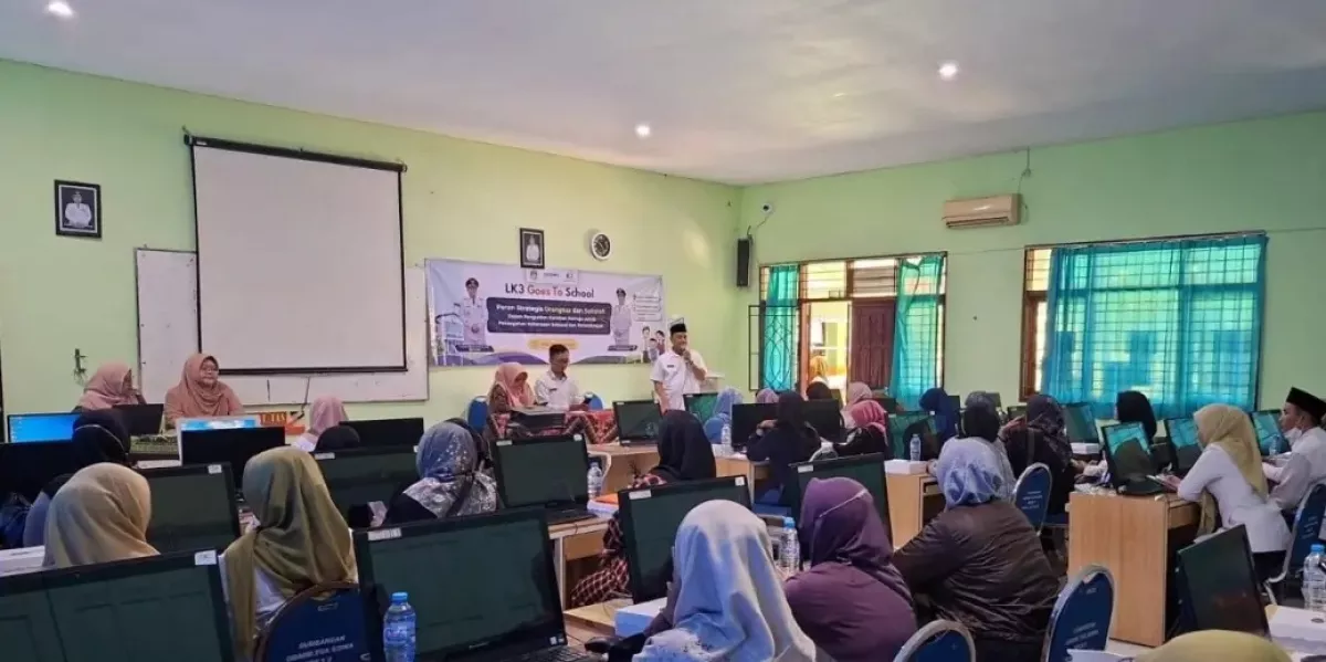Sasar Pelajar dan Orang Tua, LK3 Dinsos Gresik Gencar Edukasi Pencegahan HIV Lewat Sekolah 