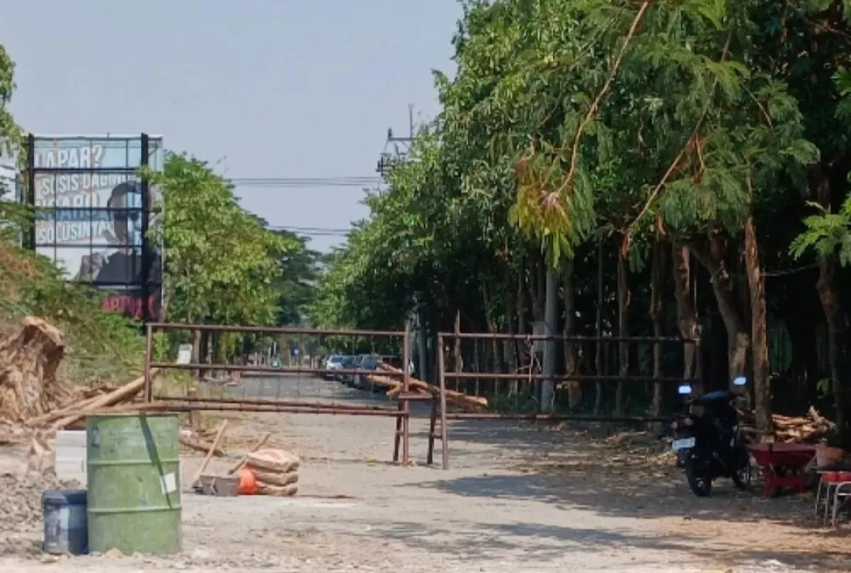 Pagar Besi Pemkab Gresik Hilang, Diduga Dicuri Oknum ASN Pakai Mobil Dinas