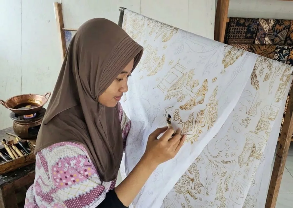 Batik Bangsawan dari Legowo Tembus Pasar Internasional, Petrokimia Gresik Dampingi Sejak 2016