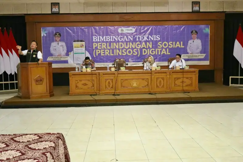 Data Kemiskinan Gresik Berbeda, Pemkab Libatkan 300 Personel TNI-Polri untuk Perlinsos Digital