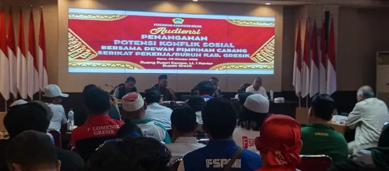 Mediasi Buruh Gresik Belum Tuntaskan UMK 2027, Data Ekonomi dan BPJS Jadi Sorotan