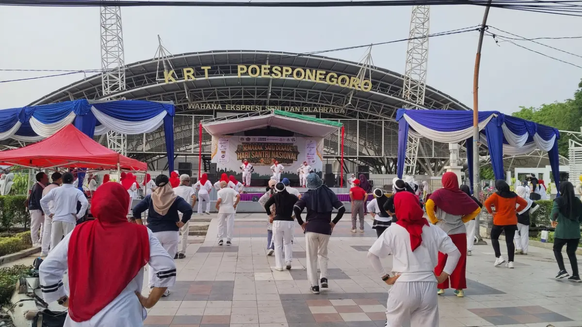 Hari Santri 2026 di Gresik Hadirkan Senam, UMKM, Hiburan Santri hingga Layanan Publik