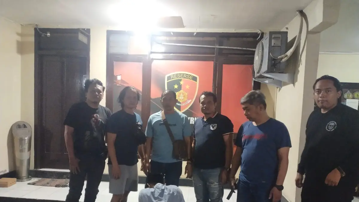 Curi Emas dan Uang Rp 40 Juta Milik Tetangga, Pria di Dukun Gresik Ditangkap
