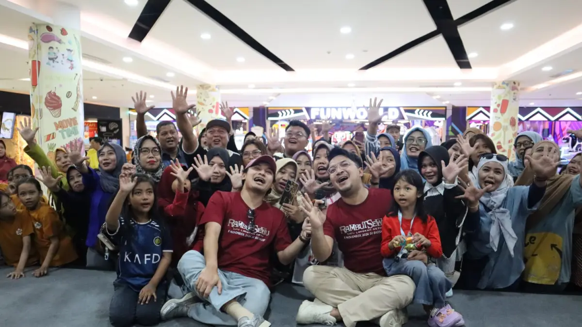 Gressmall Jadi Ruang Interaksi Penggemar Film, Pemain Rambut Sewu Disambut Ratusan Pengunjung